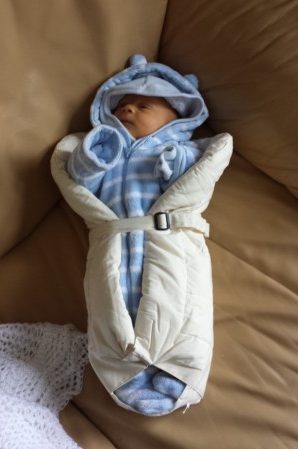 baby carrier - Ergo - Boston Moms Blog