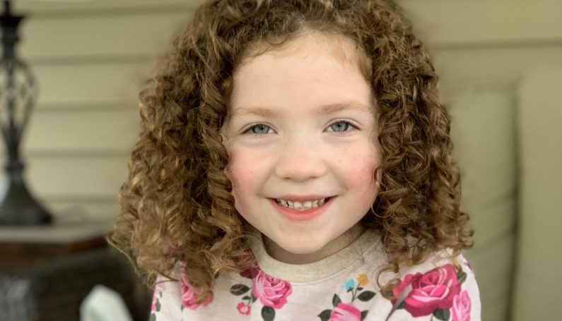 girl with curly hair