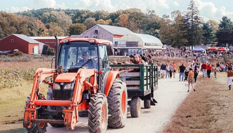 autumn hayride at Cider Hill Farm in Amesbury near Boston