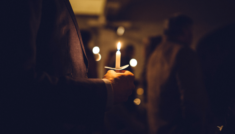 midnight mass and candlelight christmas eve services near boston