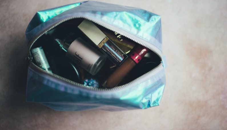 summer makeup - Boston Moms Blog