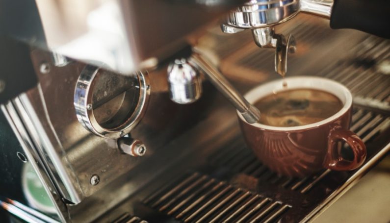 early to rise, coffee - Boston Moms
