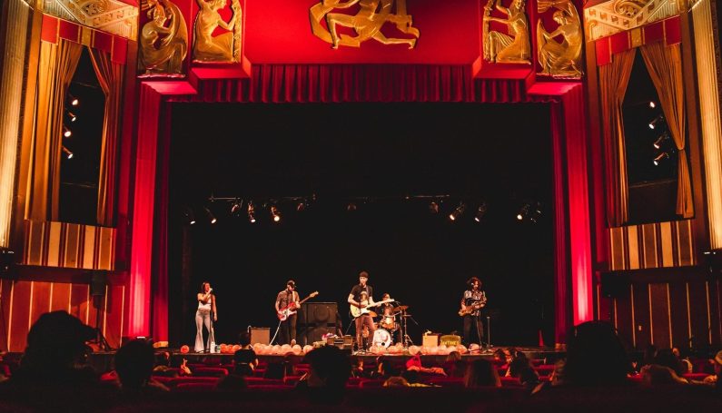 Josh & the Jamtones concert at Coolidge Corner Theater (kids concerts in Boston)