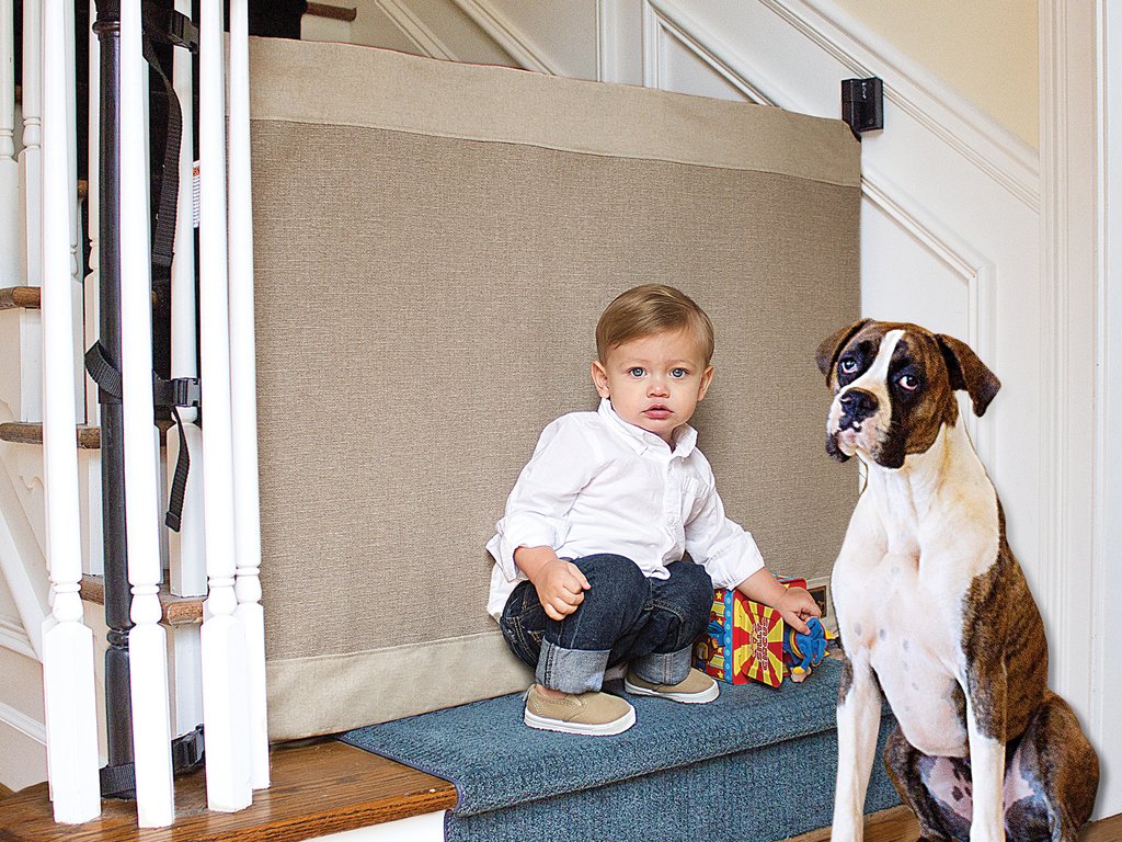 khaki_BW_lifestyle_kid_dog_1024x1024