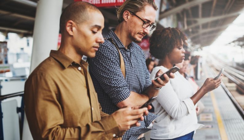 smartphone - Boston Moms Blog